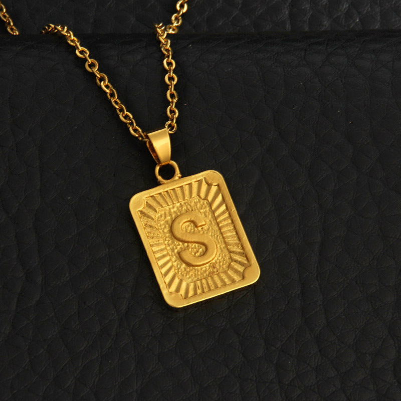 Eloria – Collier Initiale Luxe