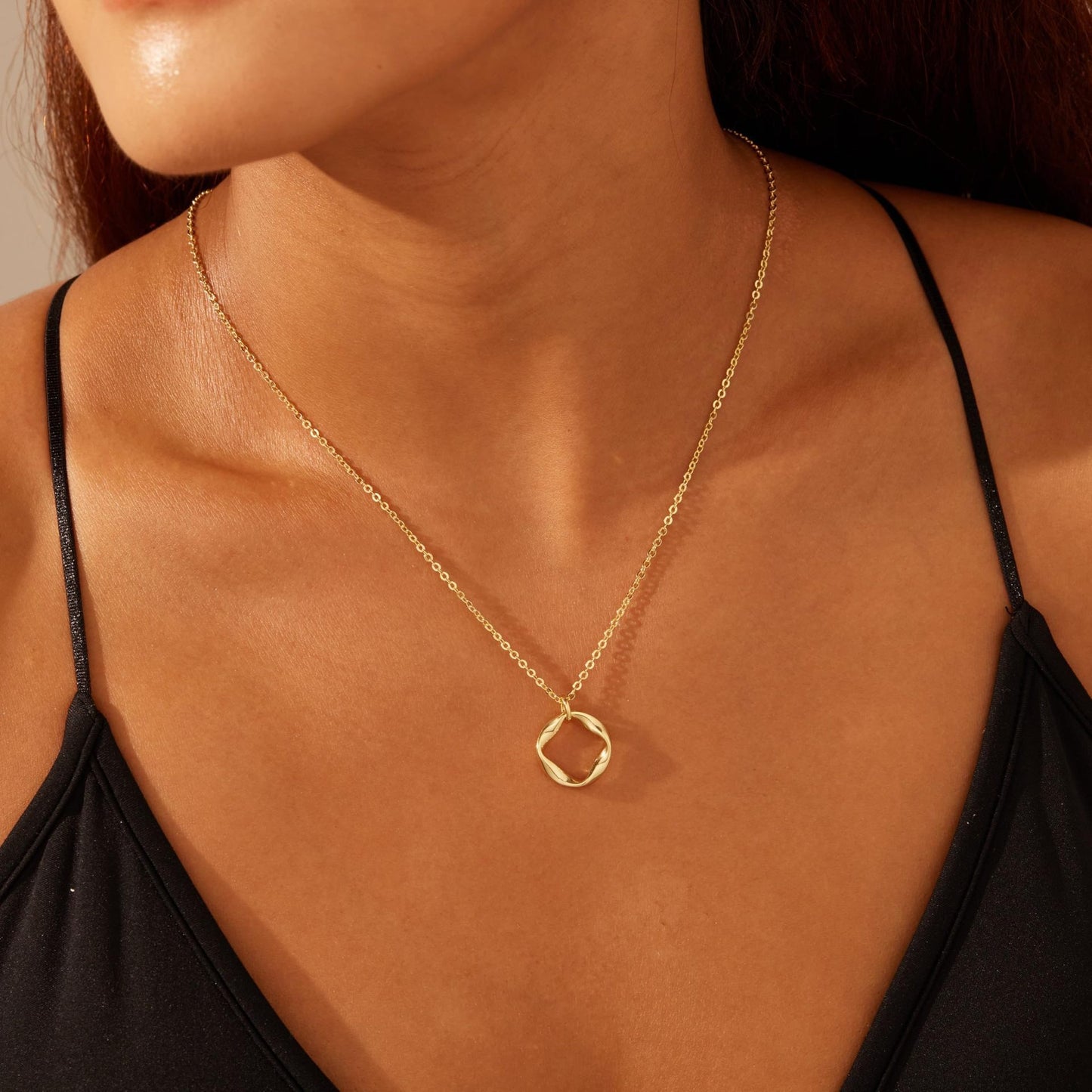 Cirea – Collier Clip Superposé à Cercles Électroplaqués