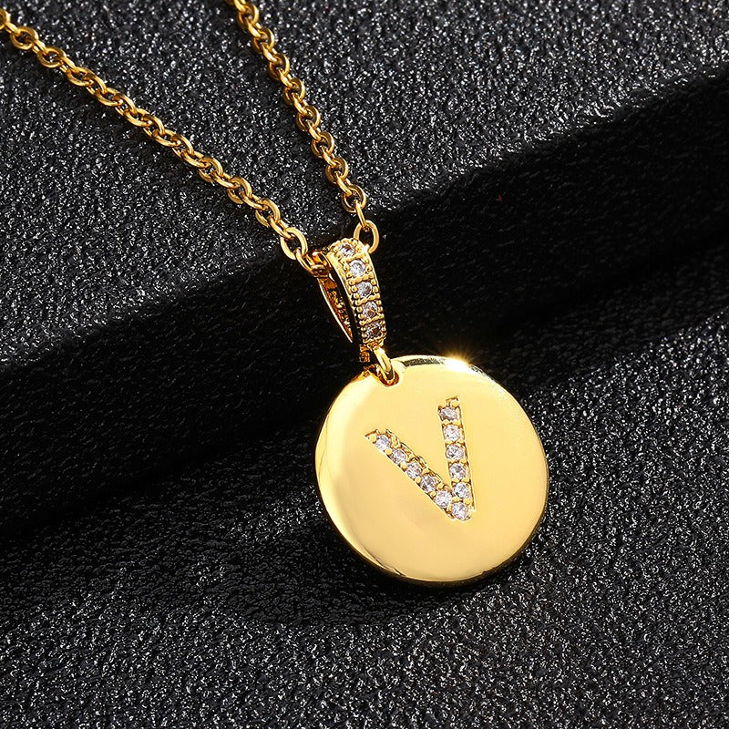 Alina – Collier Initiale Dorée