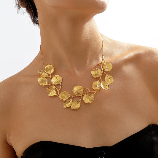 Mitena – Collier en Alliage Design Feuille
