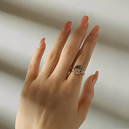 Reina – Bague Lune et Diamants Bleus Élégants