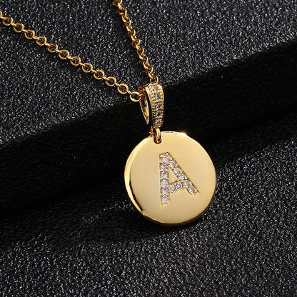 Alina – Collier Initiale Dorée