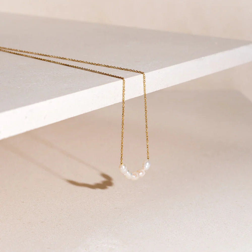 Elle – Collier Perle Élégant