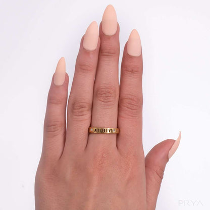 Lucia – Bague Numérique Élégante