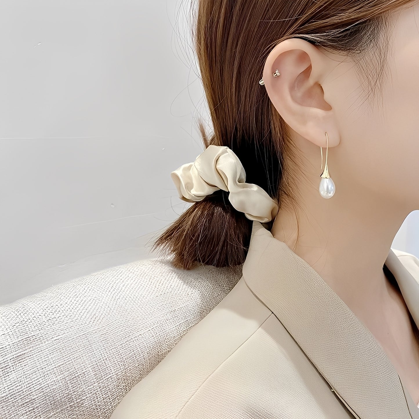 Helena – Boucles d’Oreilles Classiques à Perles