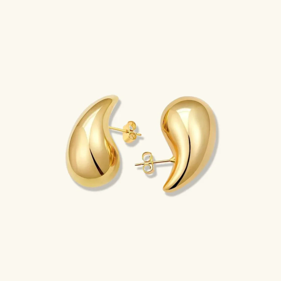 Sandra – Boucles Goutte Dorée Style Moderne