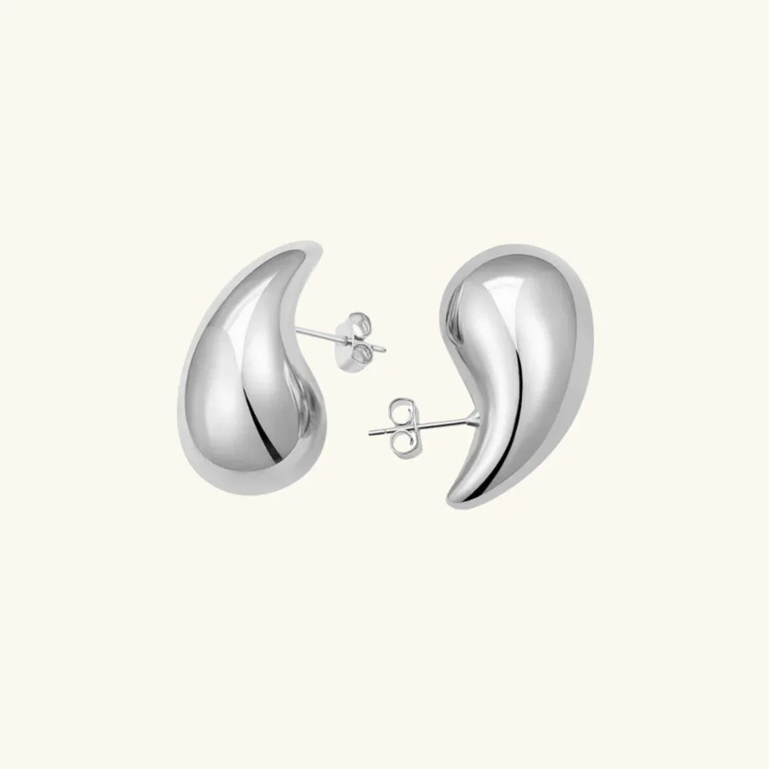 Sandra – Boucles Goutte Dorée Style Moderne