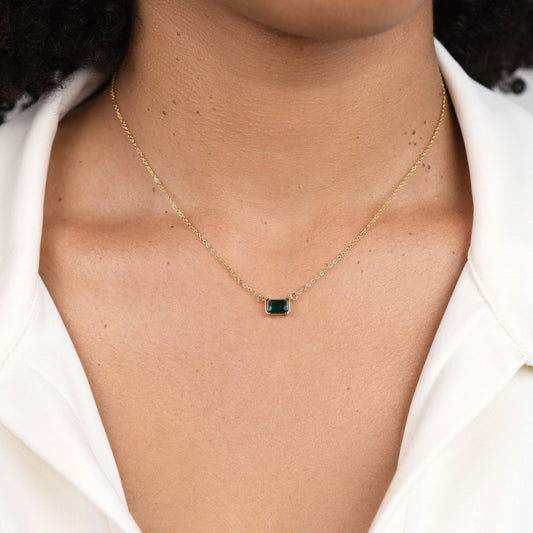 Moni – Collier Émeraude Verte