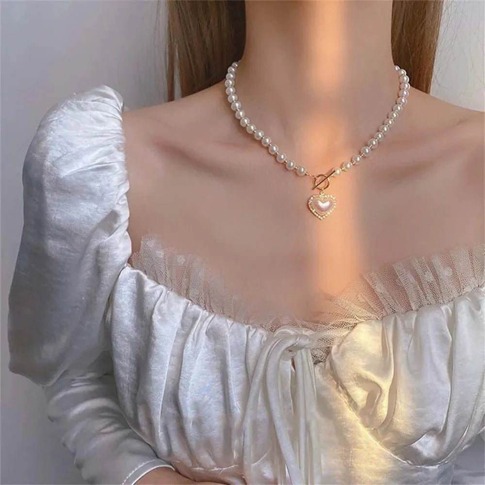 Amara – Collier Ras-du-Cou Perlé