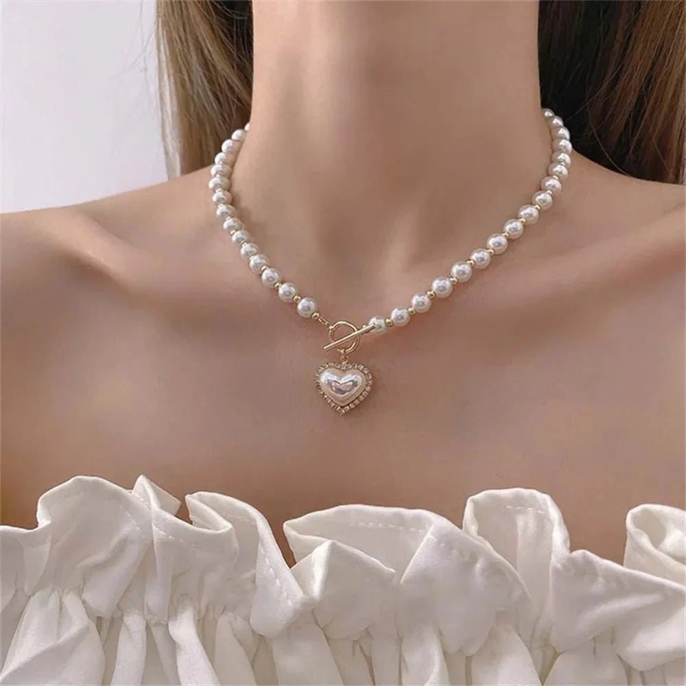 Amara – Collier Ras-du-Cou Perlé