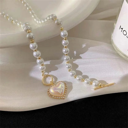 Amara – Collier Ras-du-Cou Perlé