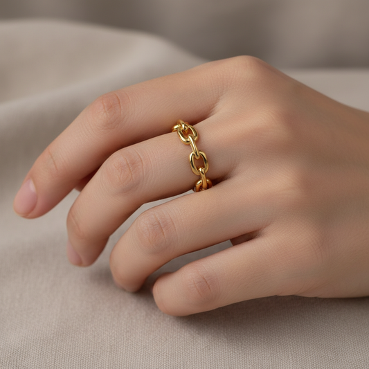 Cleo – Bague Chaîne au Design Moderne