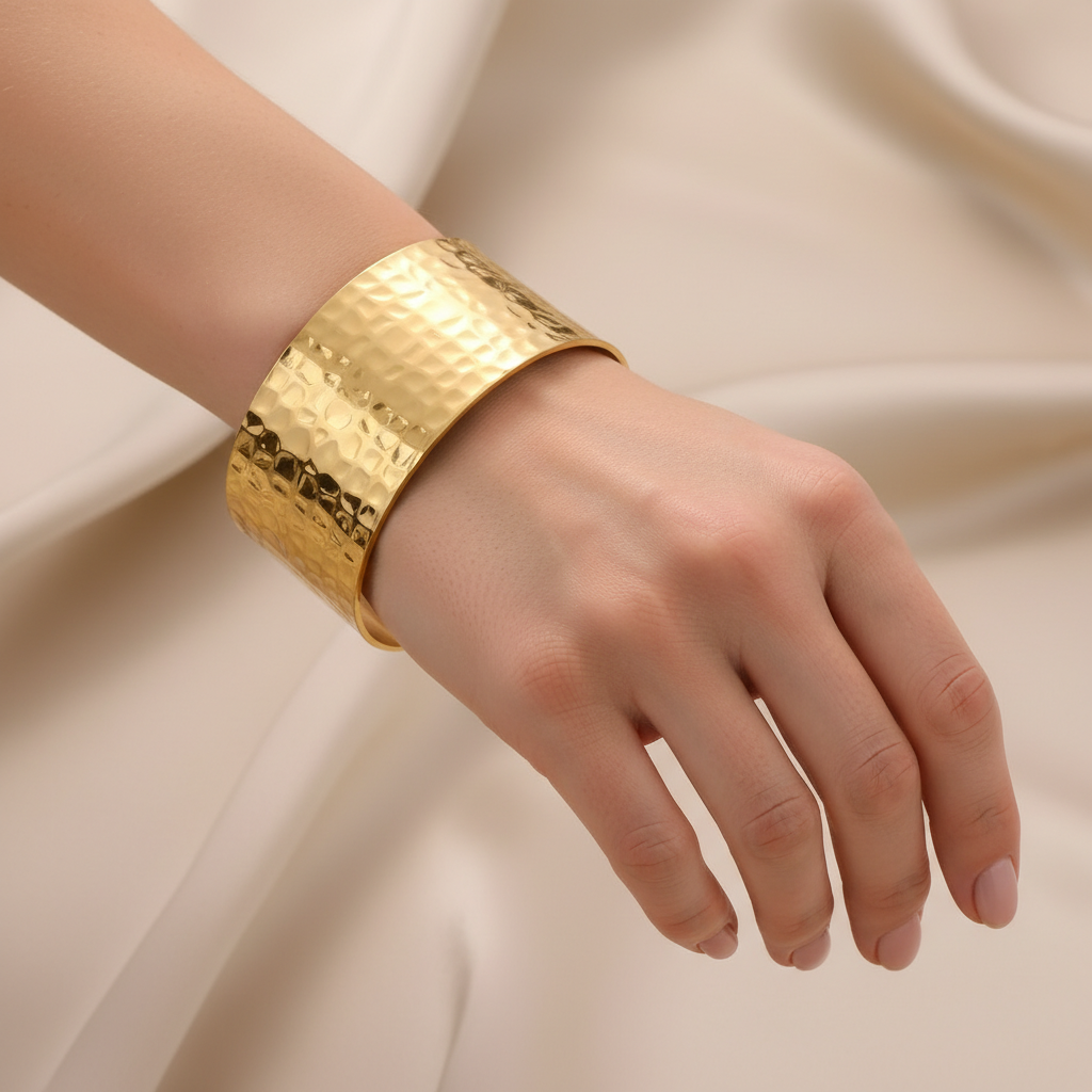 Jisoo – Bracelet en Acier Inoxydable Motif Relief Concave-Convexe