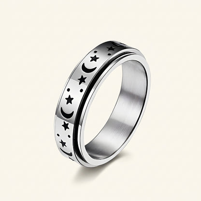 Bague rotative femme avec lune et étoile et design mobile
