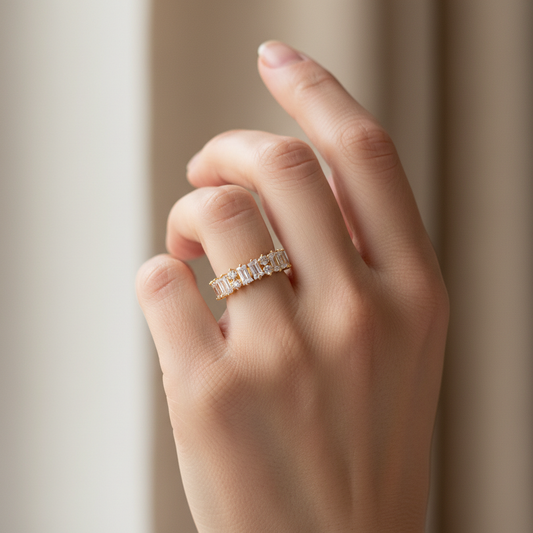 Jada – Bague Personnalisée au Style Froid