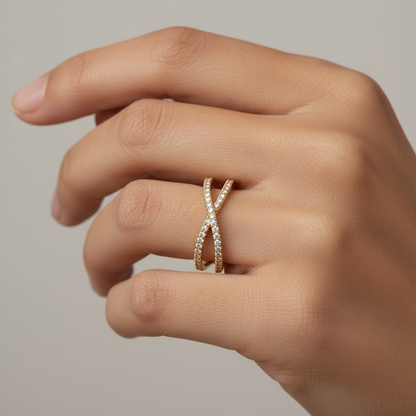Nia – Bague Croix en Or avec Diamants