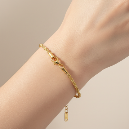 Ines – Bracelet Torsadé en Acier Inoxydable