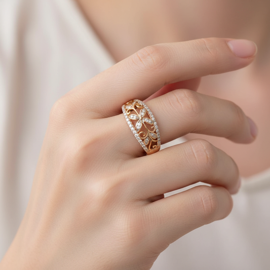 Athisa – Bague Florale en Cristal Éclatant